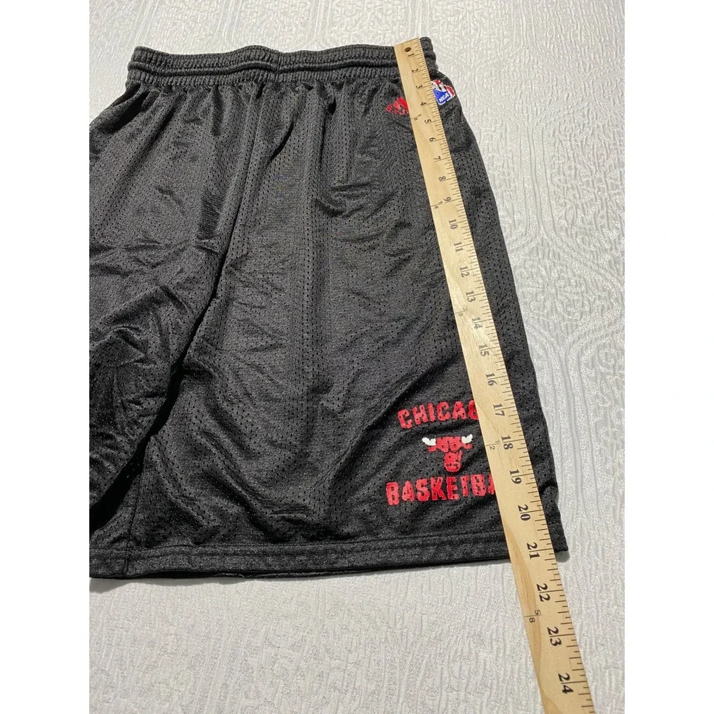 Adidas Chicago Bulls Basketball Shorts Mens Large Black Mesh NBA 9988A‎ 08